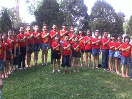 1300 nghệ sỹ, cựu chiến binh, thanh niên... tham gia MV “Tiến quân ca” 